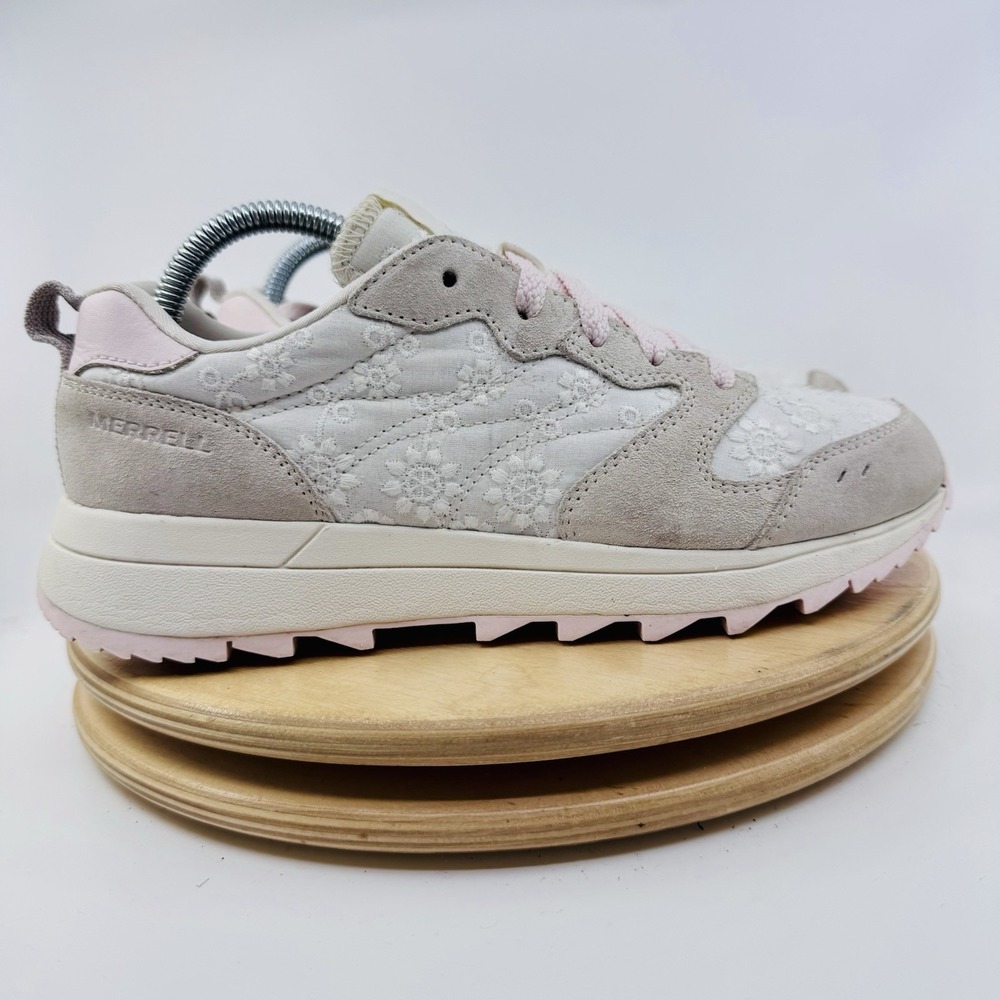 Merrell Alpine 83 Shoes Womens 6 White Pink Floral Embroidered Sneakers Coquette
